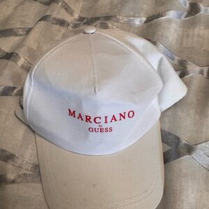 Guess White and Red Logo Cap